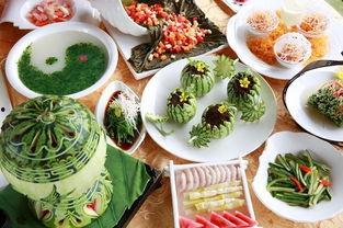 荷花塘边吃瓜群众,吃瓜群众热议风云